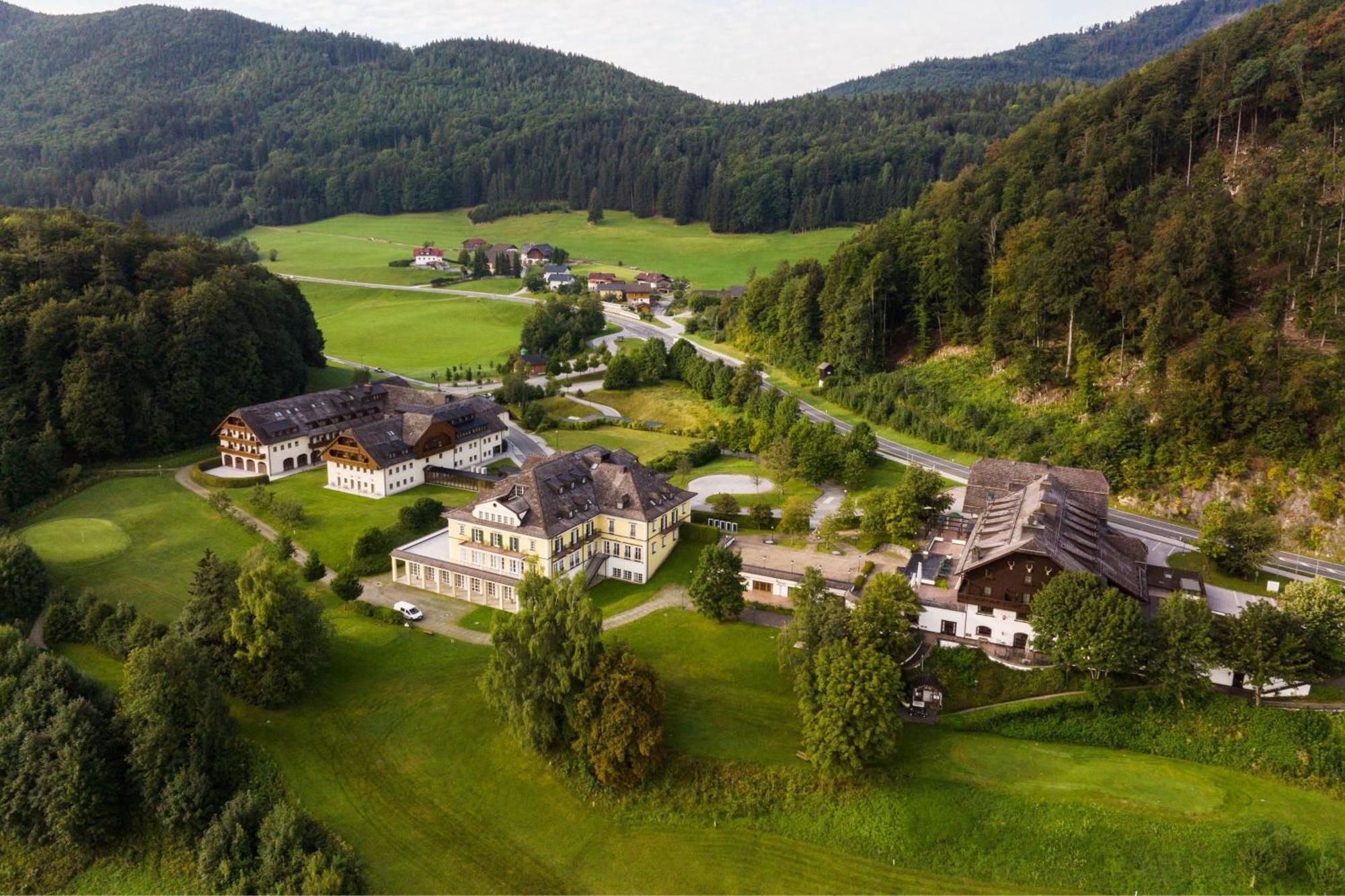 Arabella Jagdhof Resort Am Fuschlsee, A Tribute Portfolio Hotel Хоф у Зальцбурга Экстерьер фото