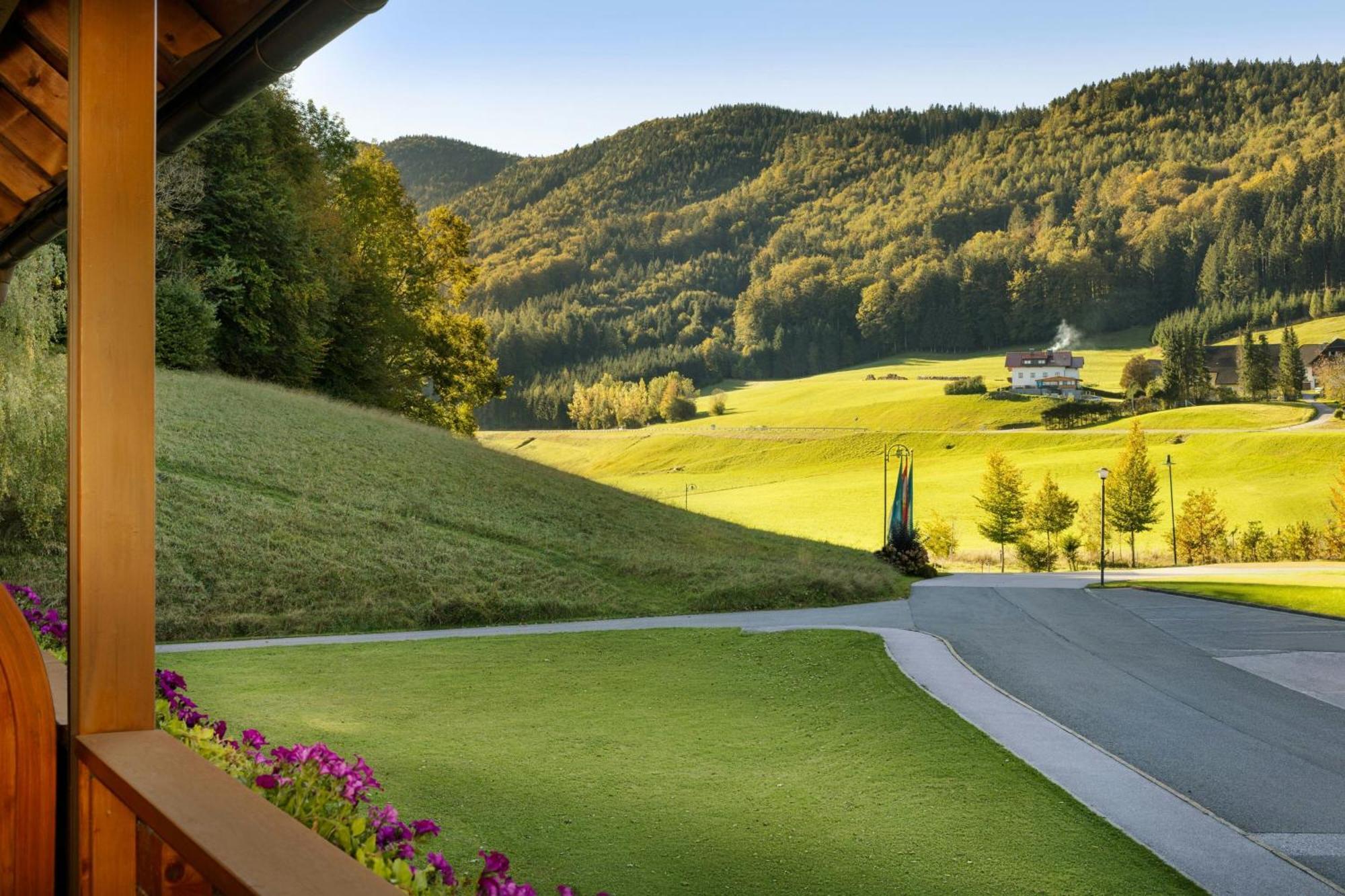 Arabella Jagdhof Resort Am Fuschlsee, A Tribute Portfolio Hotel Хоф у Зальцбурга Экстерьер фото